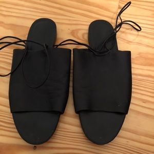 Vince sandals